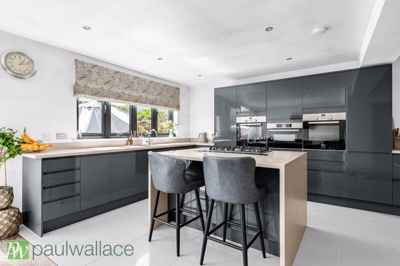 Kitchen / Breakfast