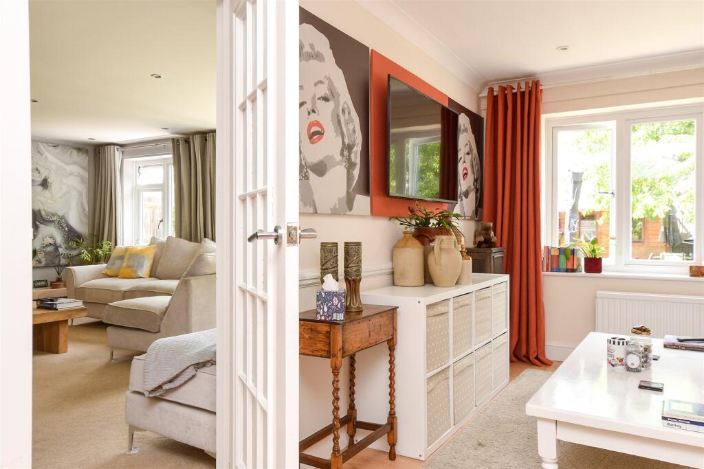 Internal Lifestyle Photograph