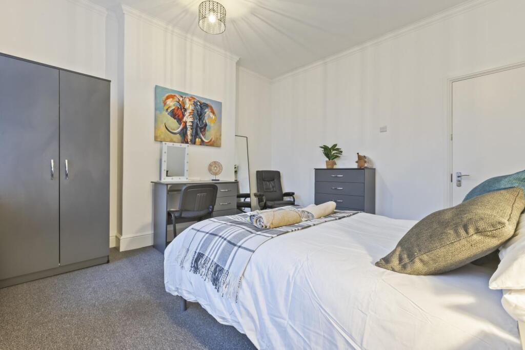 65038-357525-aEQNMD1CxR-TU3xF4YzTB5YpMjYbrC9sWYufR