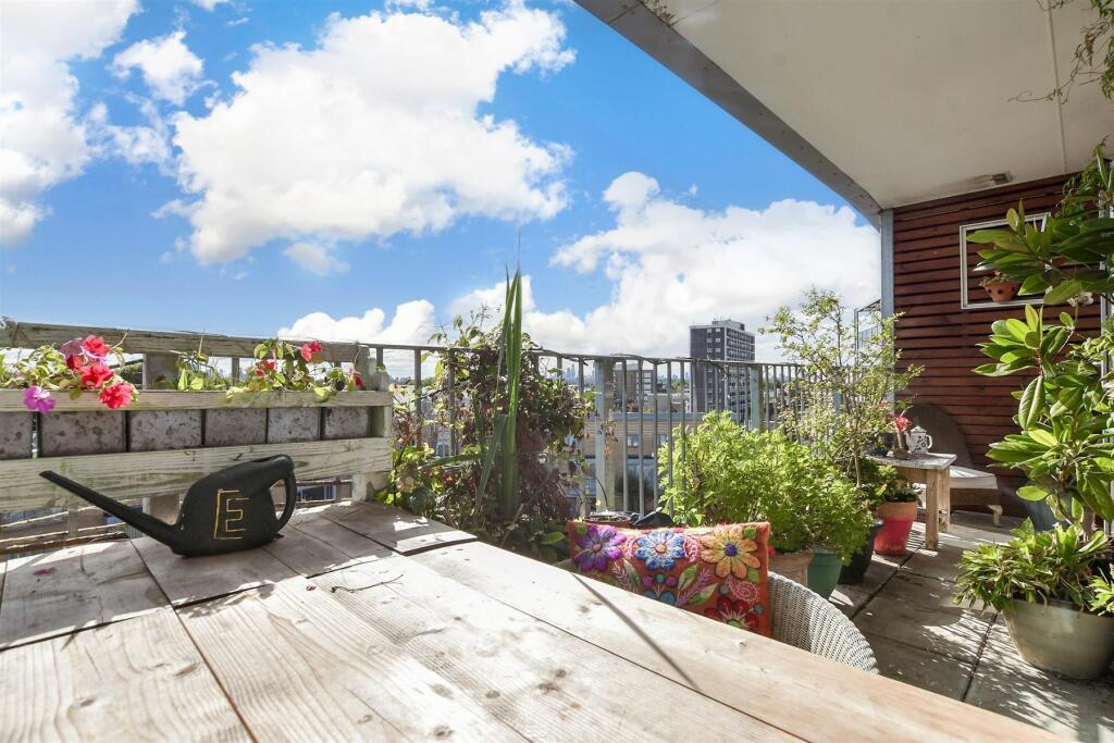 Balcony / Terrace