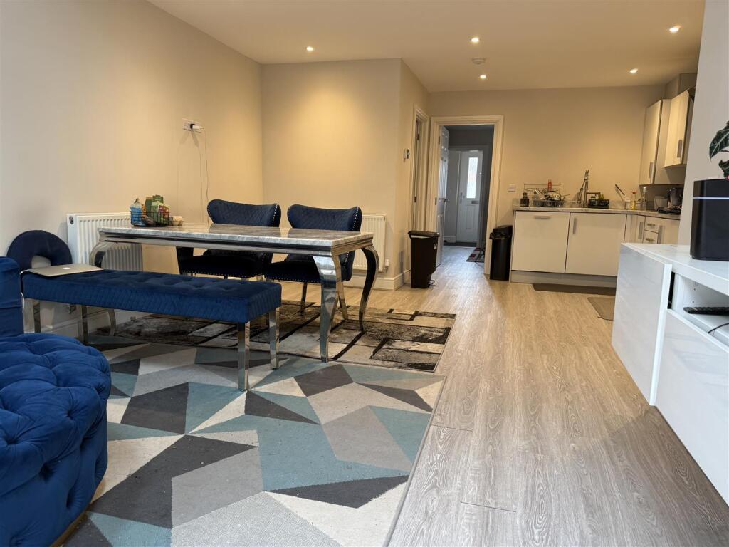 Living Kitchen Diner