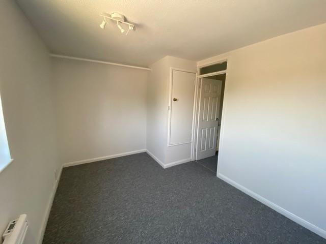 17 Bennions bedroom.jpg