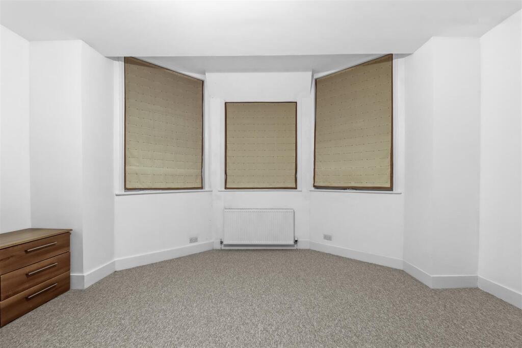 bedroom #2.jpg
