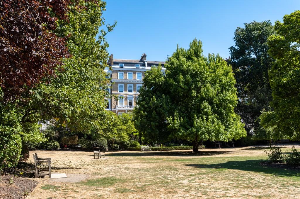Communal gardens