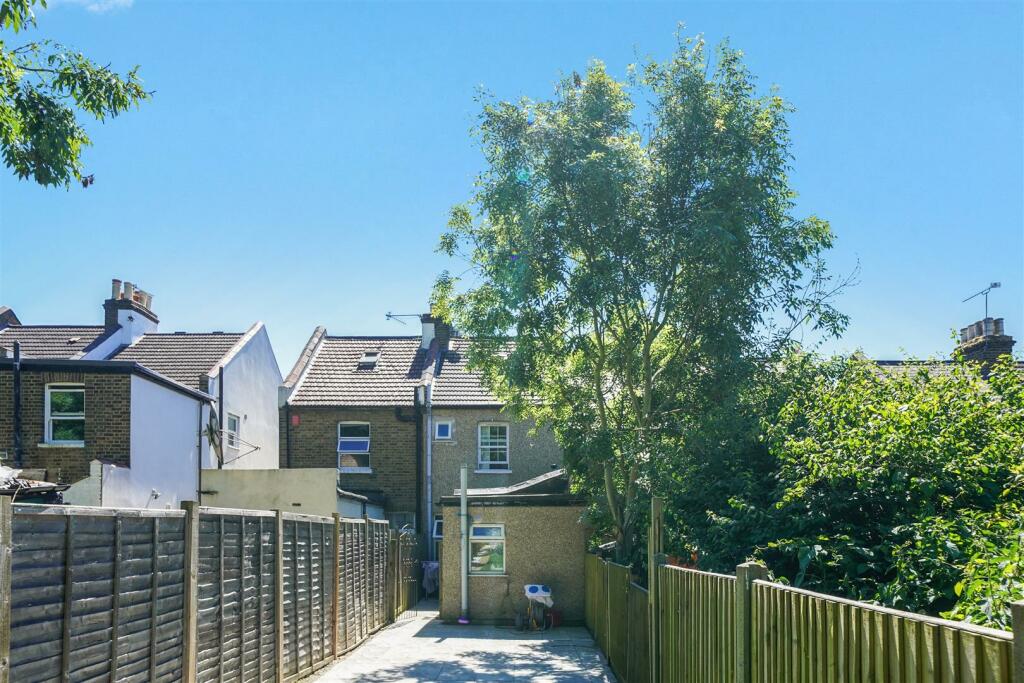 39 Greenford Road - lZFsGNl8iIEfYSqcQtY4.jpg