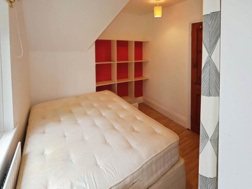 70271_P2130_IMG_20_0