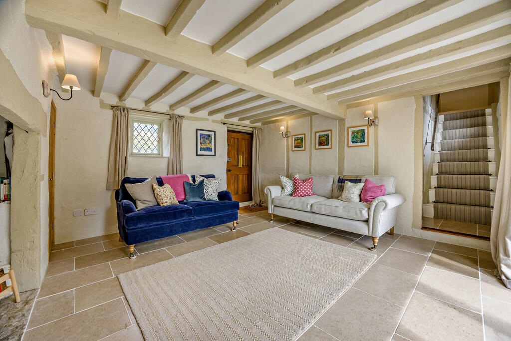 8649775-interior2...