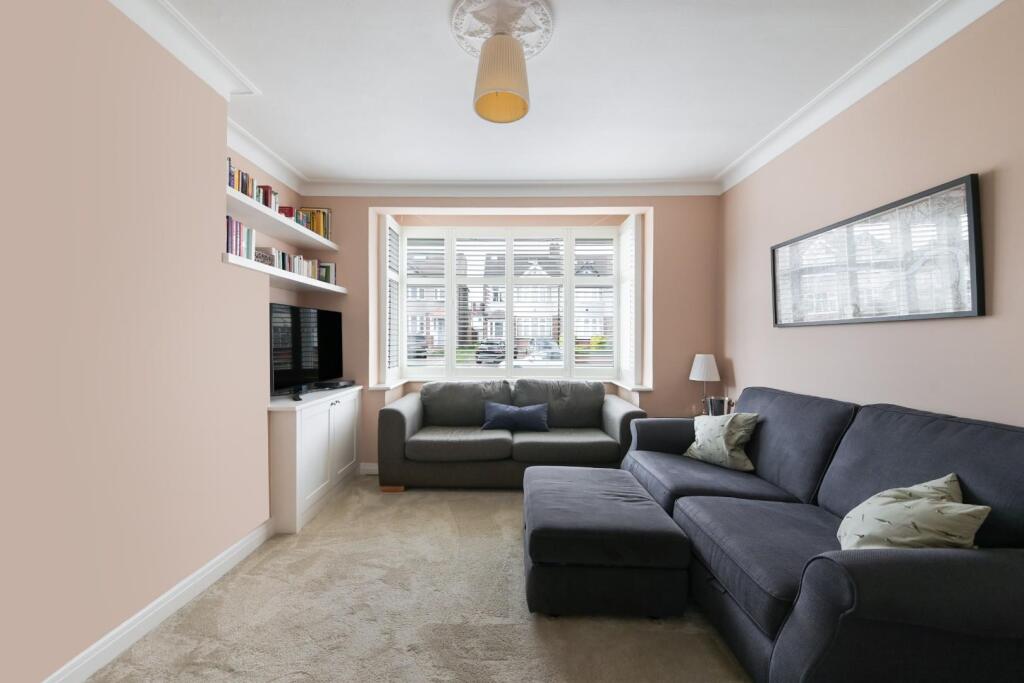 ELMSTEAD GARDENS (10).jpg