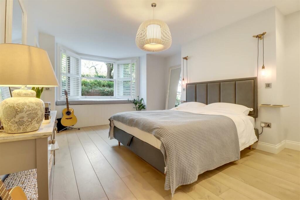 BED1 2.jpg