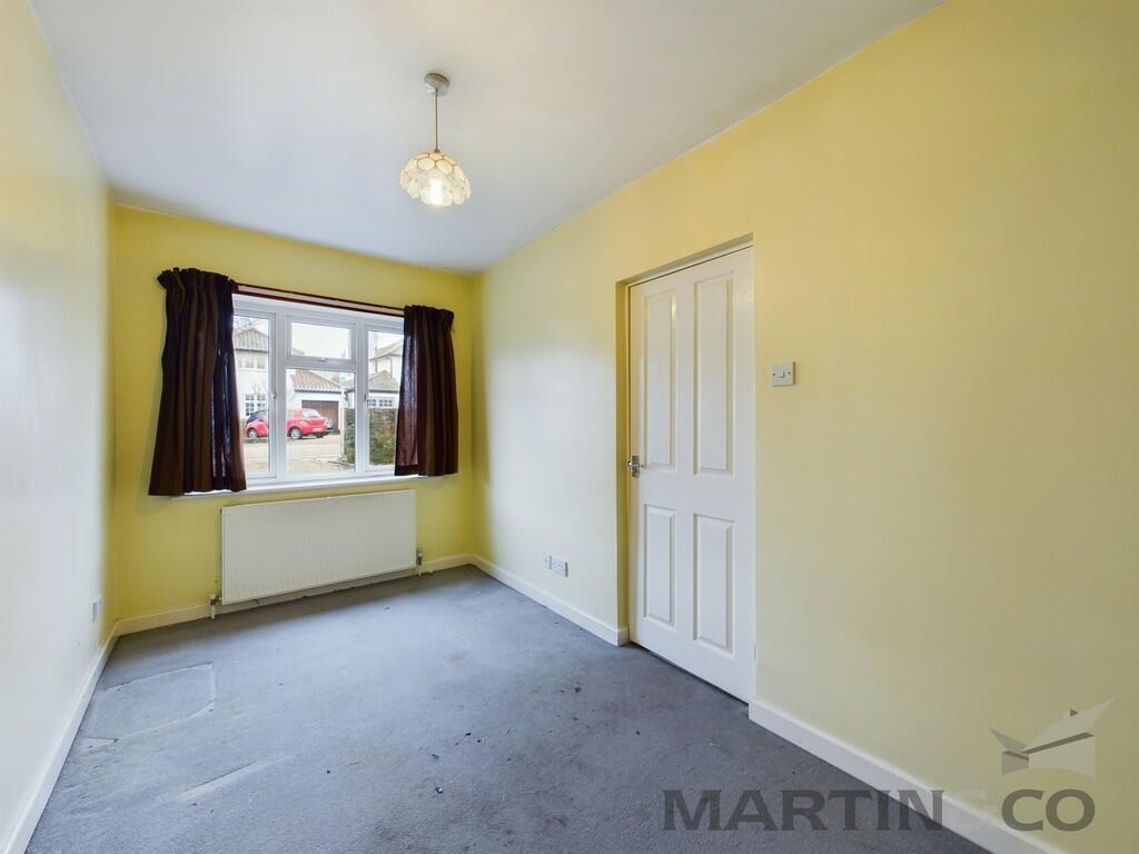12 Bedroom 4