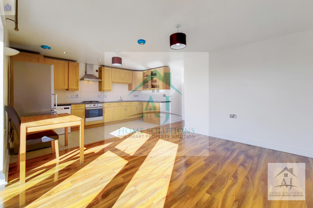 5_Kitchen-Reception-1