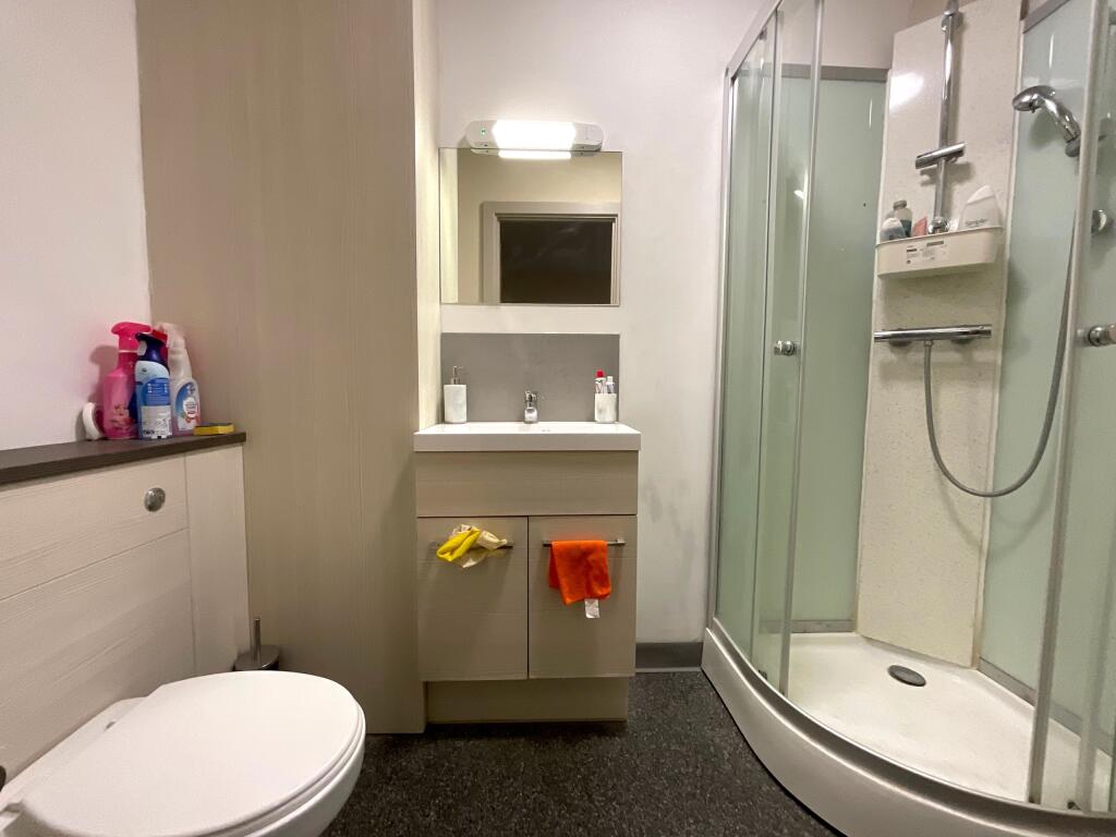 Ensuite