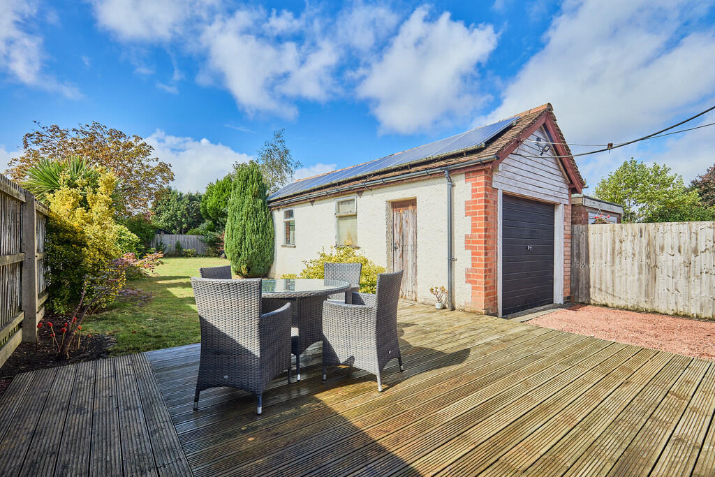 Edward Knight 202...