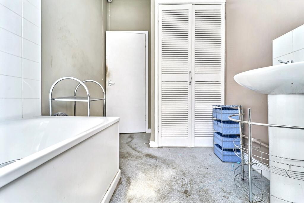 33 Forrester Street, Walsall, West Midlands WS2 9PL