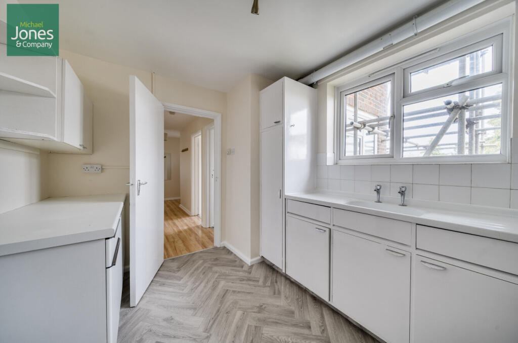 1448427e-d837-477...