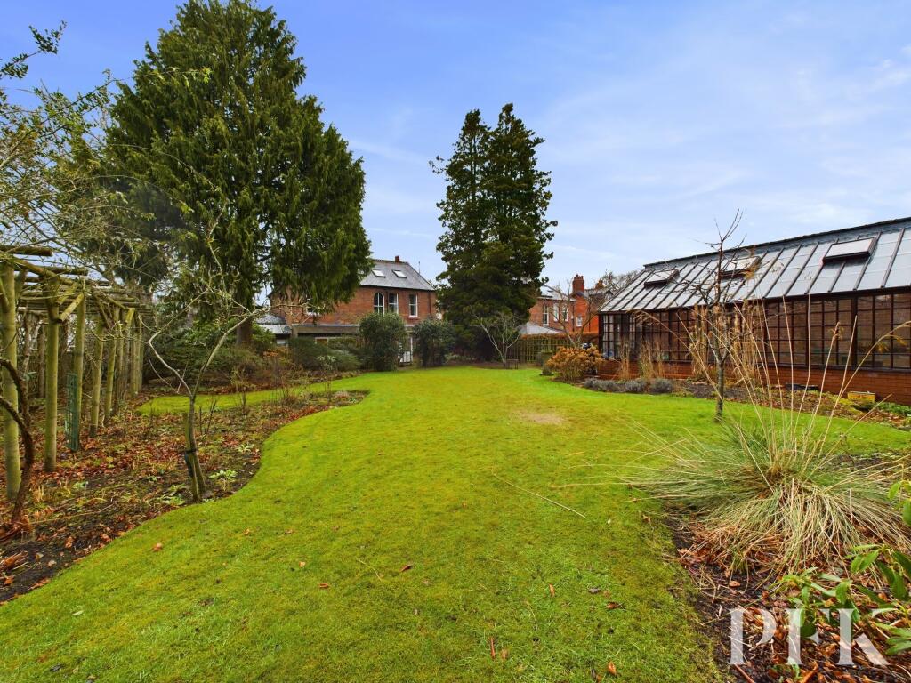 Rear garden