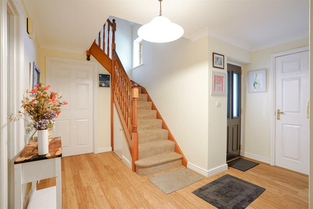 12A Copperfield Way, Burwell-17.jpg