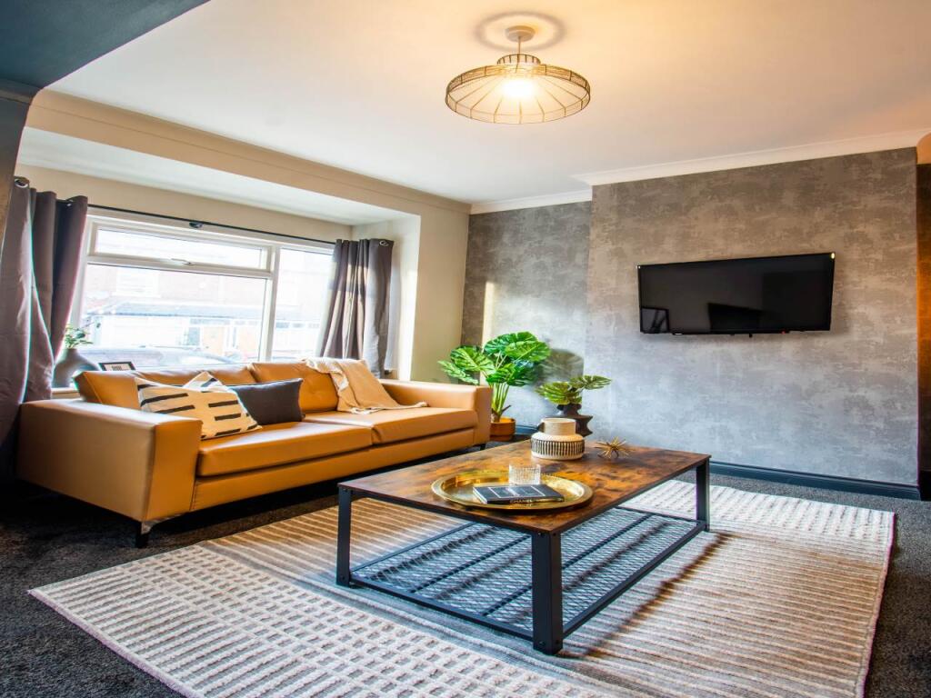 21 Haigh Avenue LR (