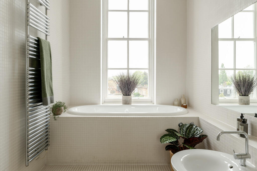 278769 - 20250423-THE-VILLAGE_1C_TMH-37_HI_RES.JPG