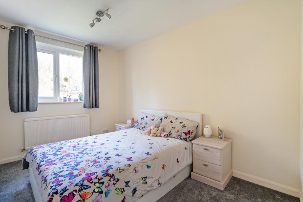 Windrush 295858 -...