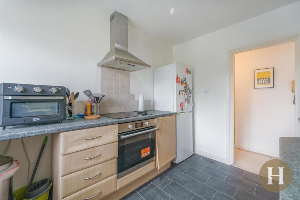 Hadleigh Estate Agents-8.jpg