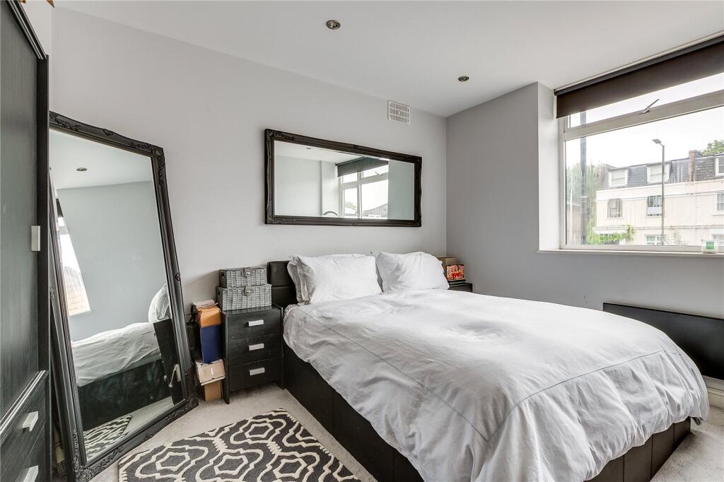 Principal Bedroom
