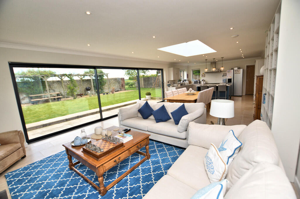Open Plan Accommo...