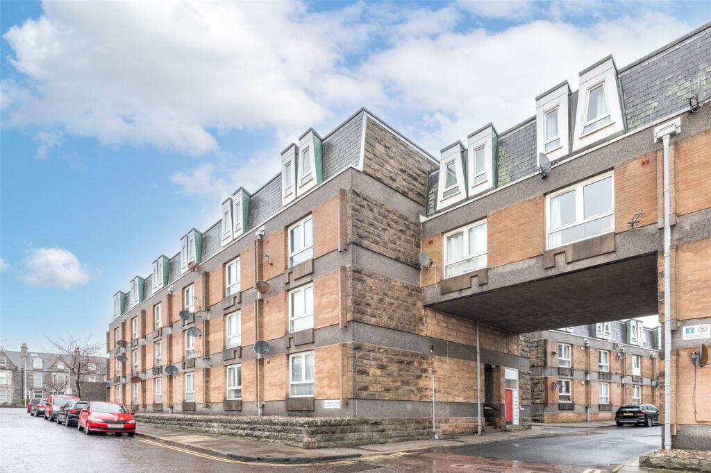 Salisbury Court 21
