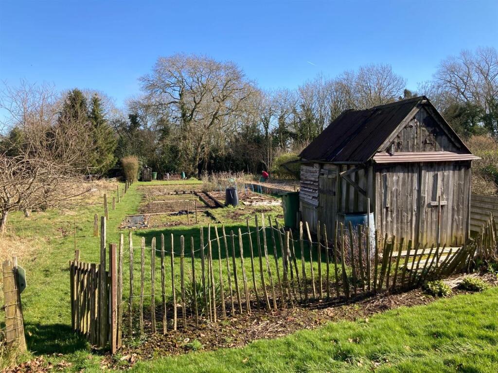 WhatsApp Image 2025-04-14 at 14.30.13 (5).jpeg