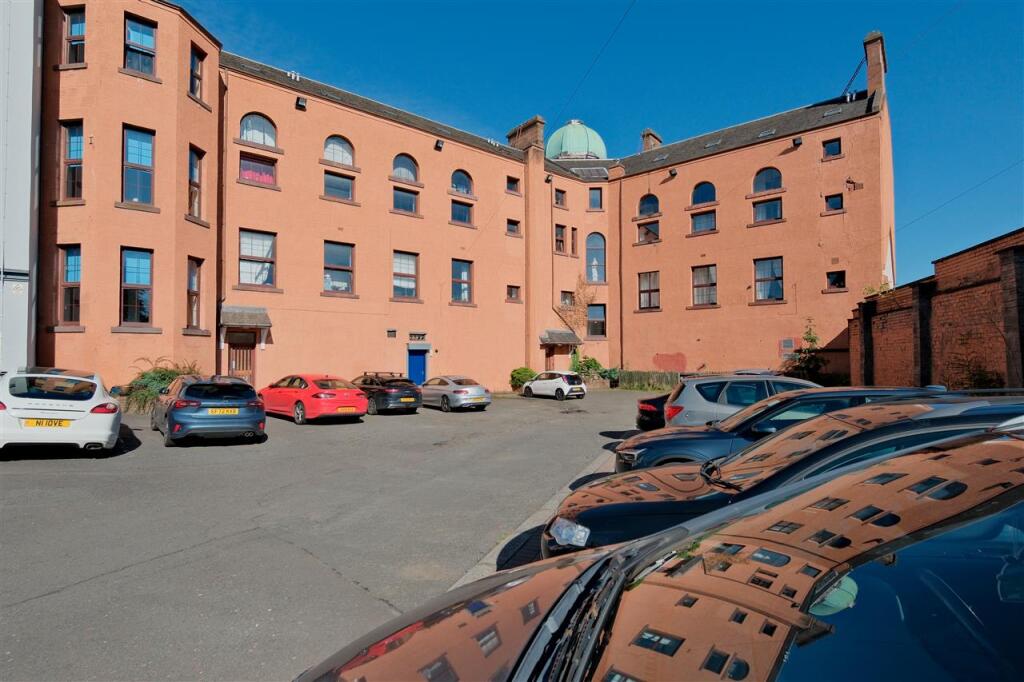 Courtyard Parking