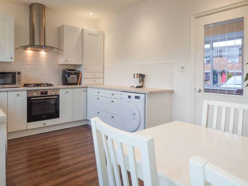 BREAKFAST KITCHEN 