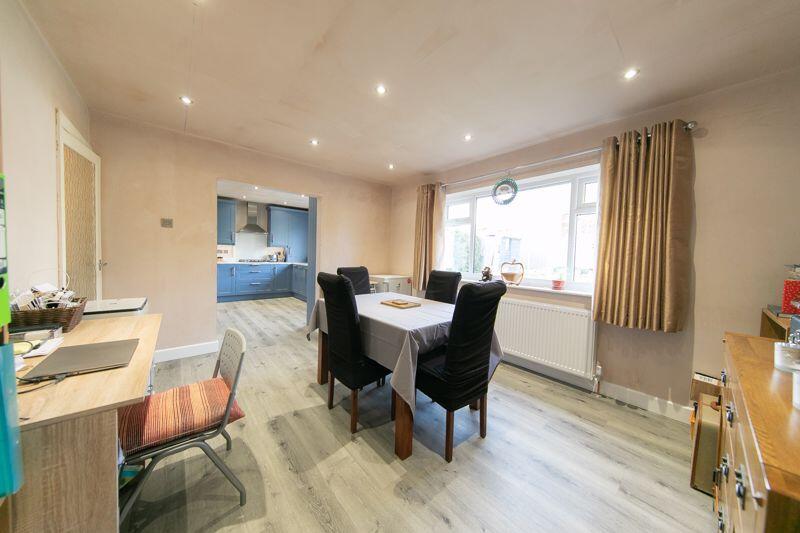 Dining room &amp; kitchen