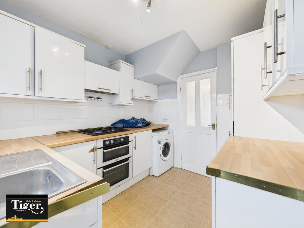 CAM03440G0-PR0484...