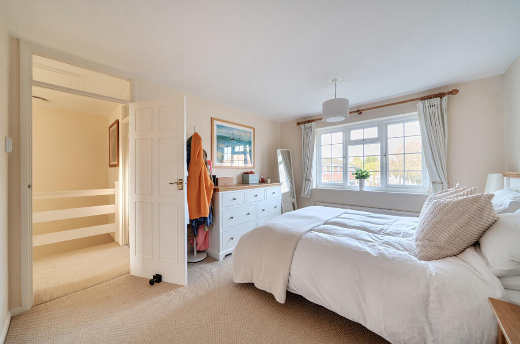 1388482-15-69495b...