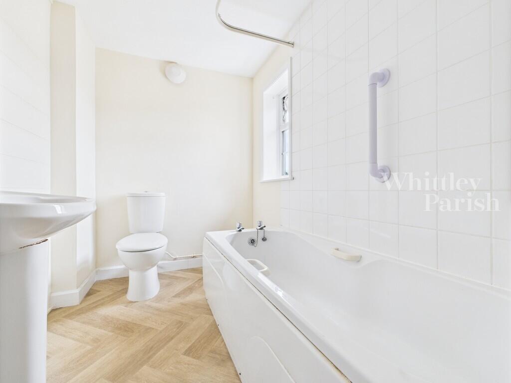 CAM04332G0-PR0454...