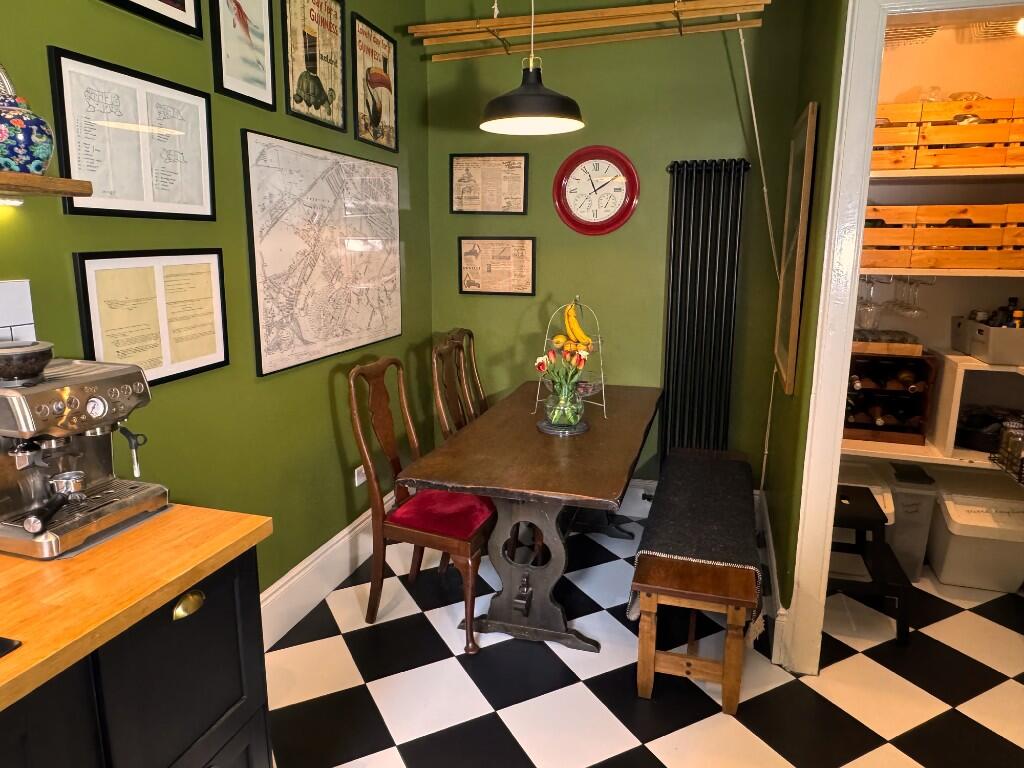 Kitchen 10