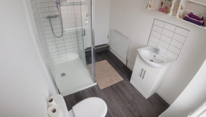 woodbine-avenue-le2-1aj-969353