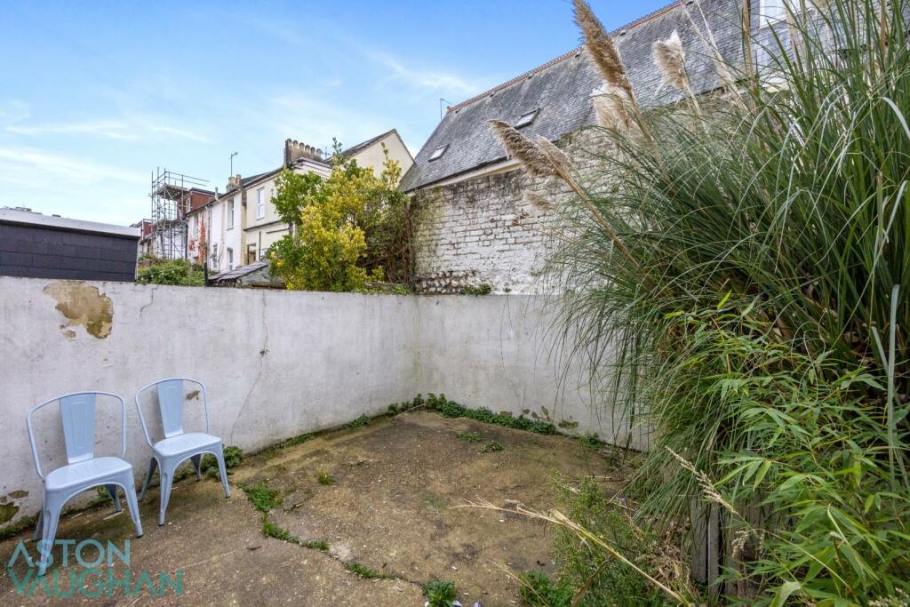 St Pauls Street, 13-009.jpg