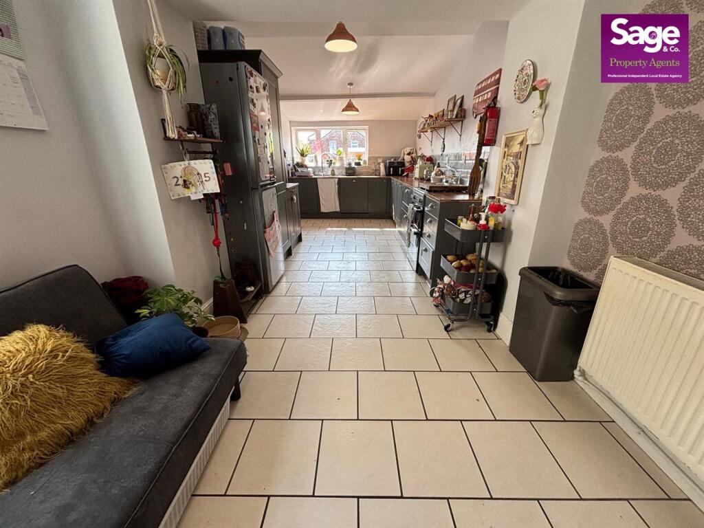 PHOTO-2025-08-15-15-15-29(6) (1).jpg