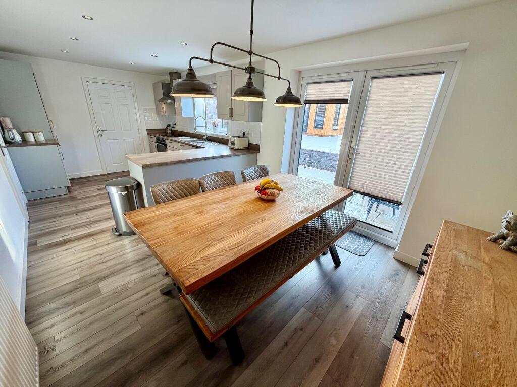 Dining Area into Kitchen