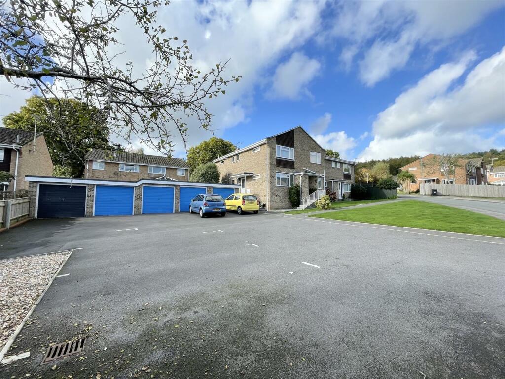 garage and front.jpg