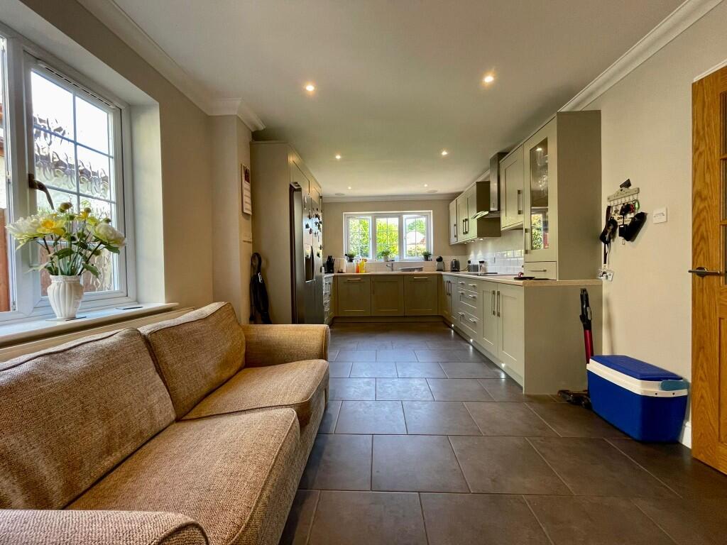 Kitchen Diner