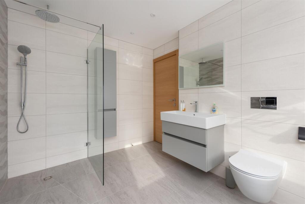 Admiralty Walk, Seasalter, Whitstable