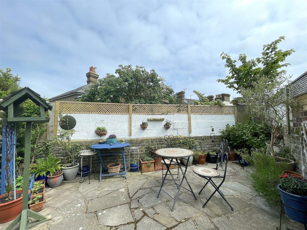 Garden (8).jpeg