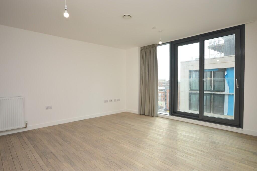 Kitchen/ Living room