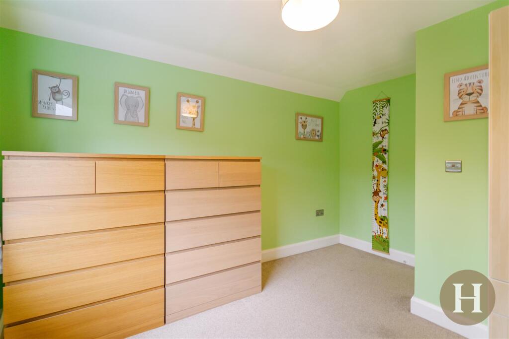 Hadleigh Estate Agents-30.jpg