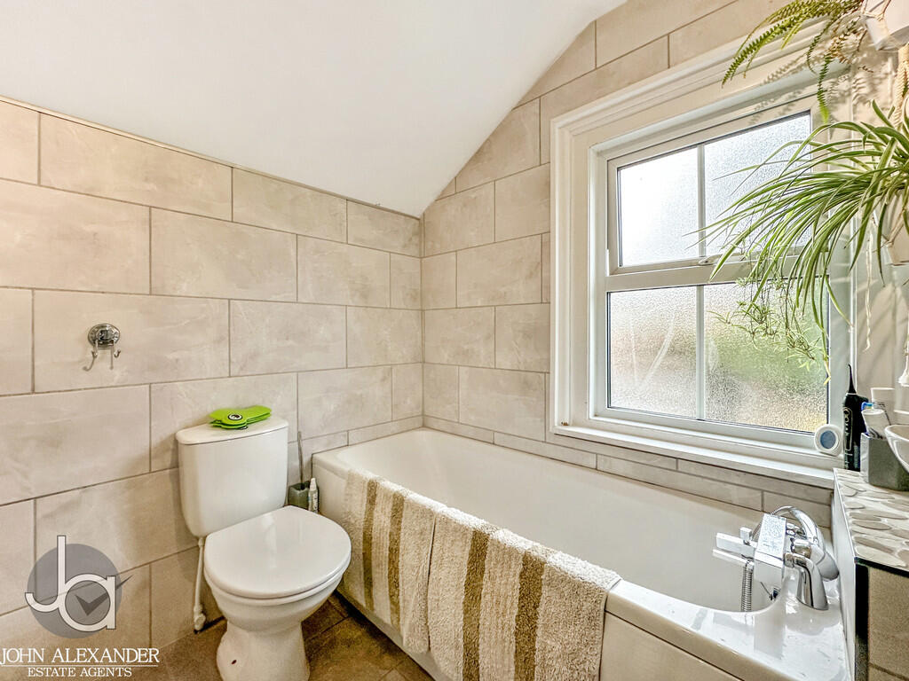 20250108_09365879...