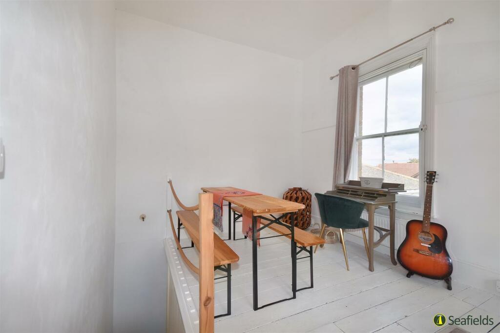Sitting Dining Area.jpg