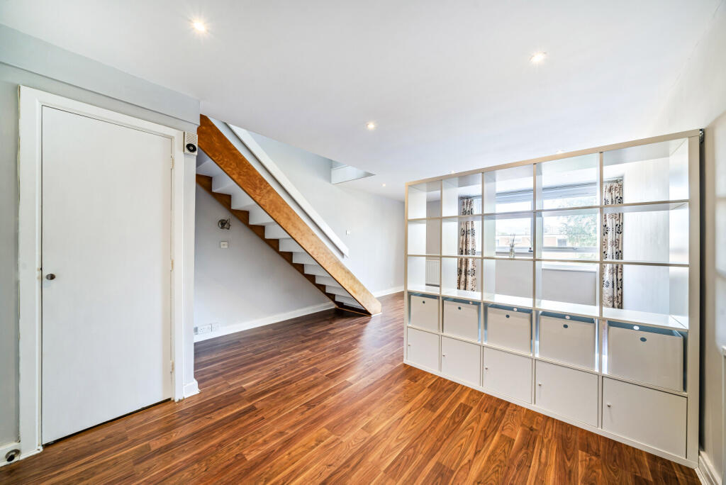 1333733-8-688a4fe...