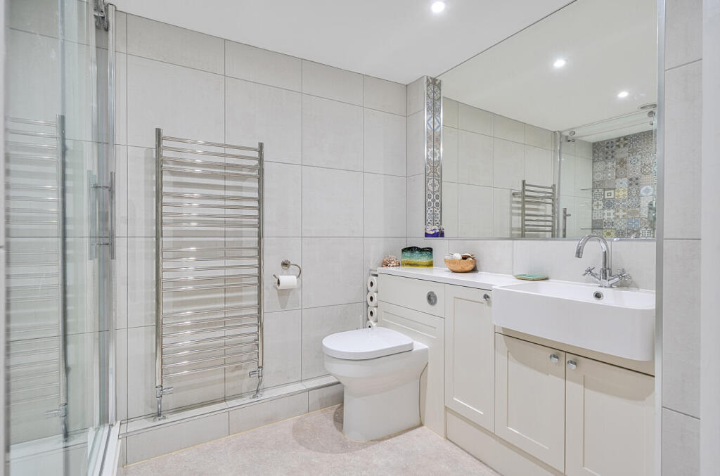 1307226-14-684aa8...